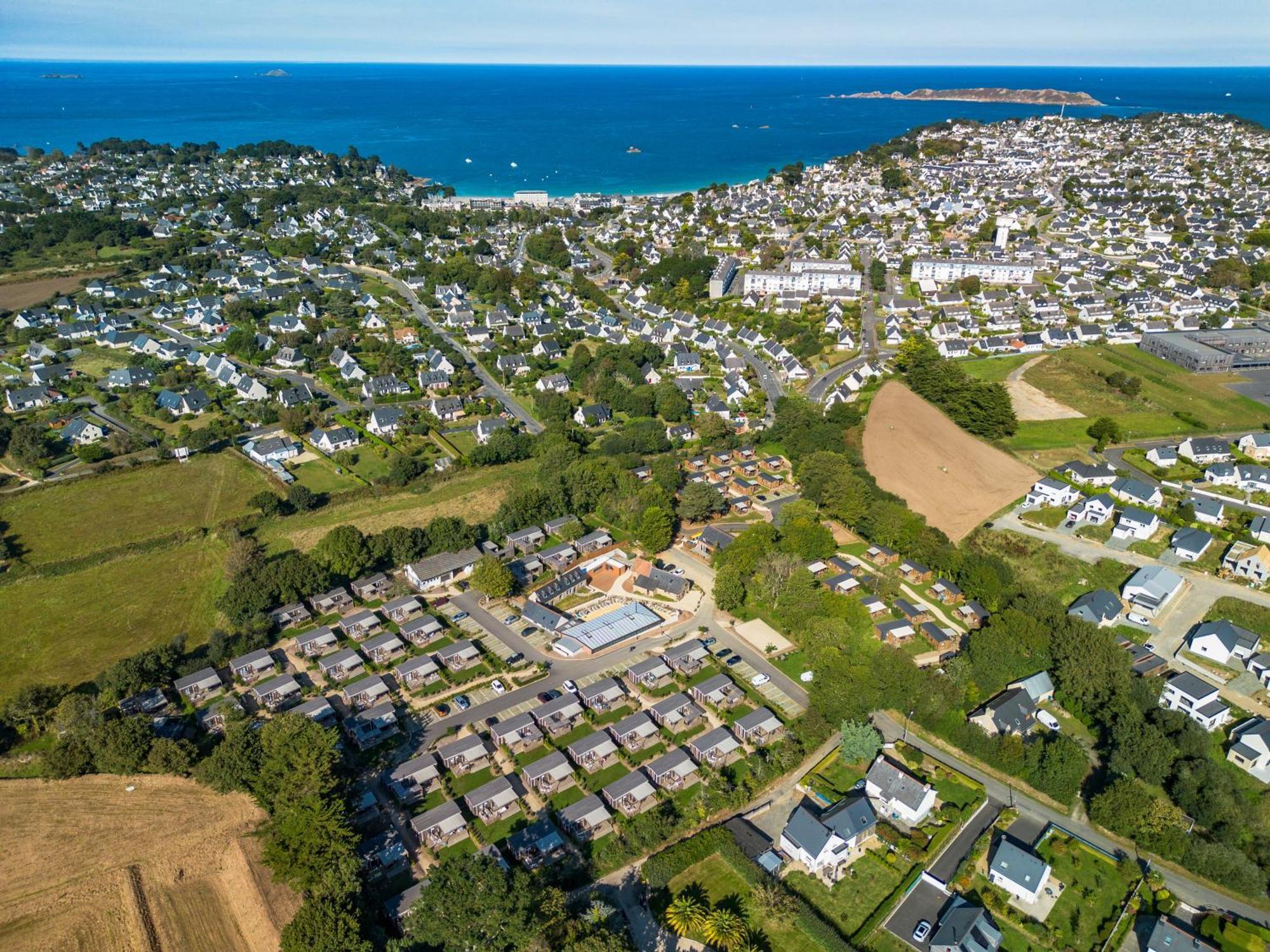Camping Maeva Respire Le Village Perrosien المظهر الخارجي الصورة